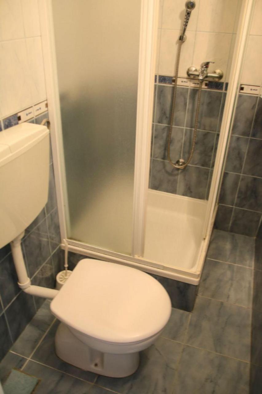 Apartments Zdravko - 150 M From Sandy Beach Duće Eksteriør billede