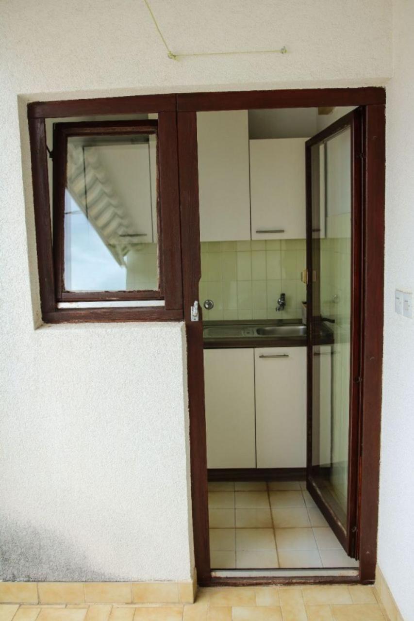 Apartments Zdravko - 150 M From Sandy Beach Duće Eksteriør billede